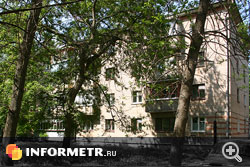 ул. Красных Зорь, д.15
