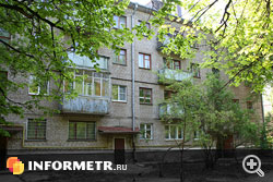 ул. Красных Зорь, д.27